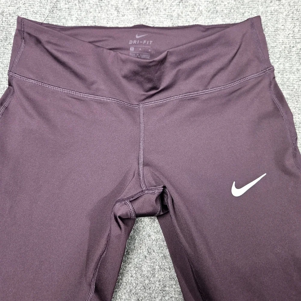 Nike Dri-FIT Leggings‎ Womens Medium Purple Cropped Running Capri Athletic Pants